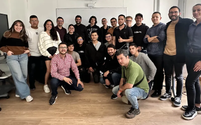IA y Automatización: Henkii inspira a futuros profesionales en la Universidad de Caldas
